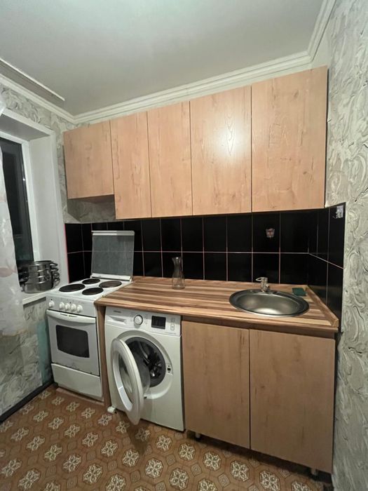 Сдам 2 комнатную квартиру