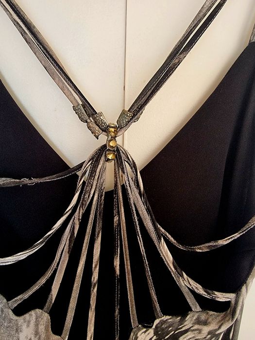 Дълга елегантна рокля