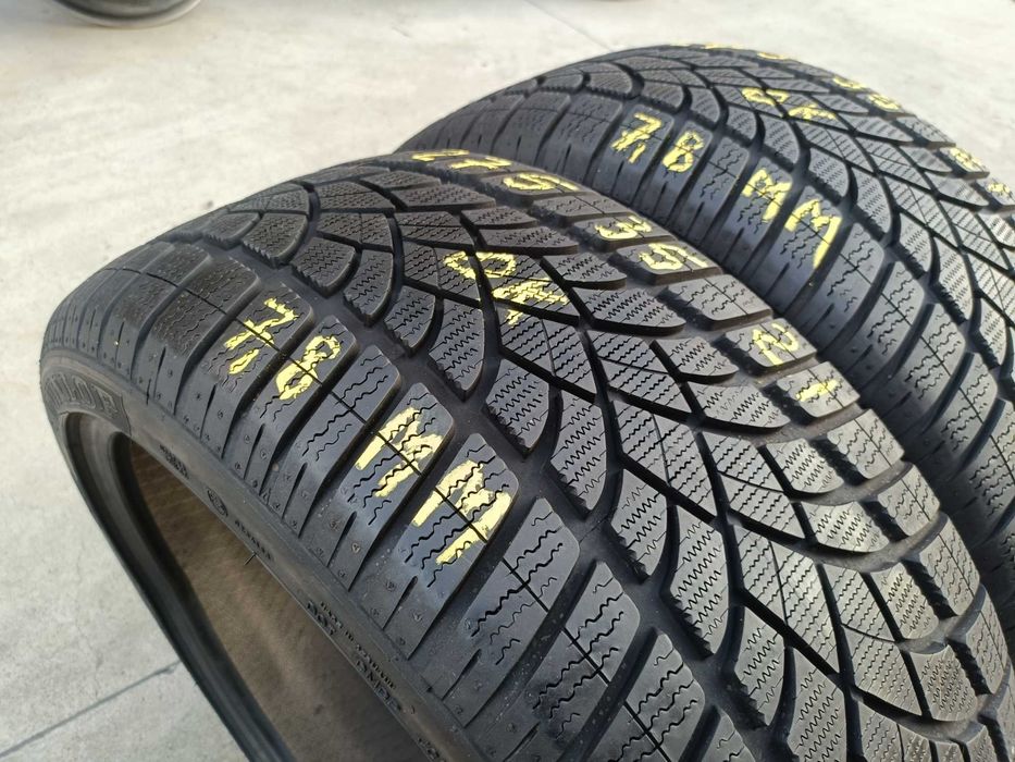 Doua anvelope iarna 275 35 21 dunlop winter 3D profil de 7,8 mm din 8