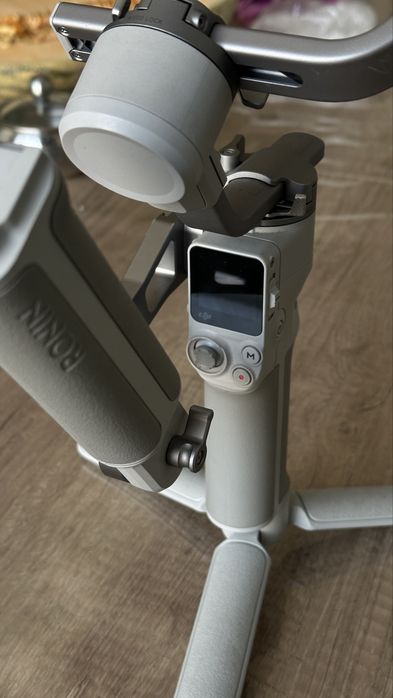 Продается dji Ronin rs4 mini