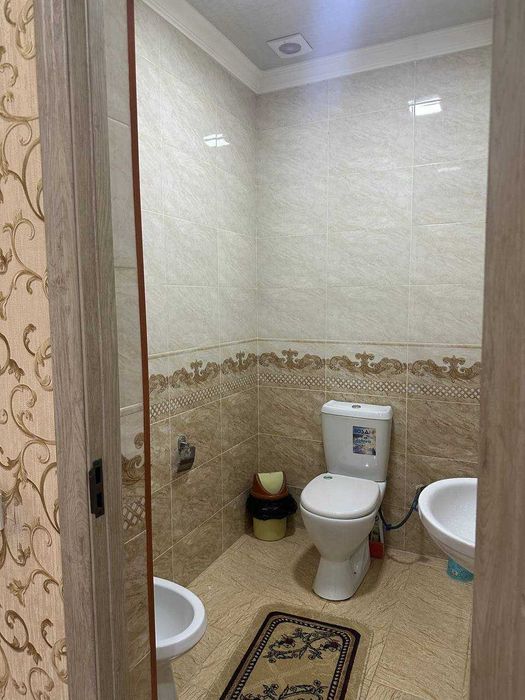 Uy Sotiladi Toshkent Viloyati Zangiota tumani Ming terak 8uy 77xonadon