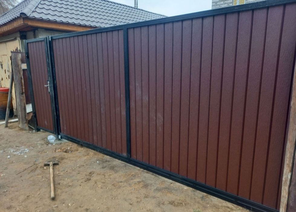 Заборы из проф листа ворота