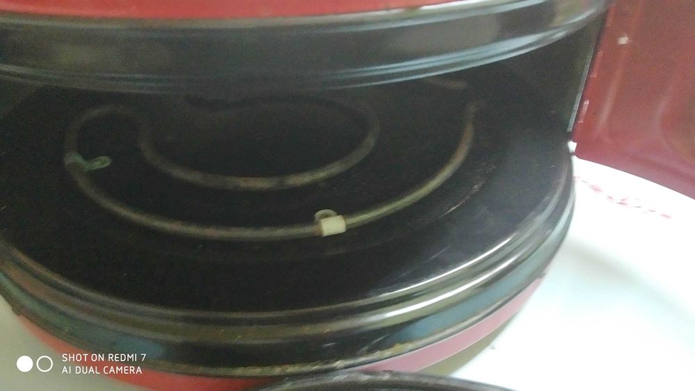 малка       фурна