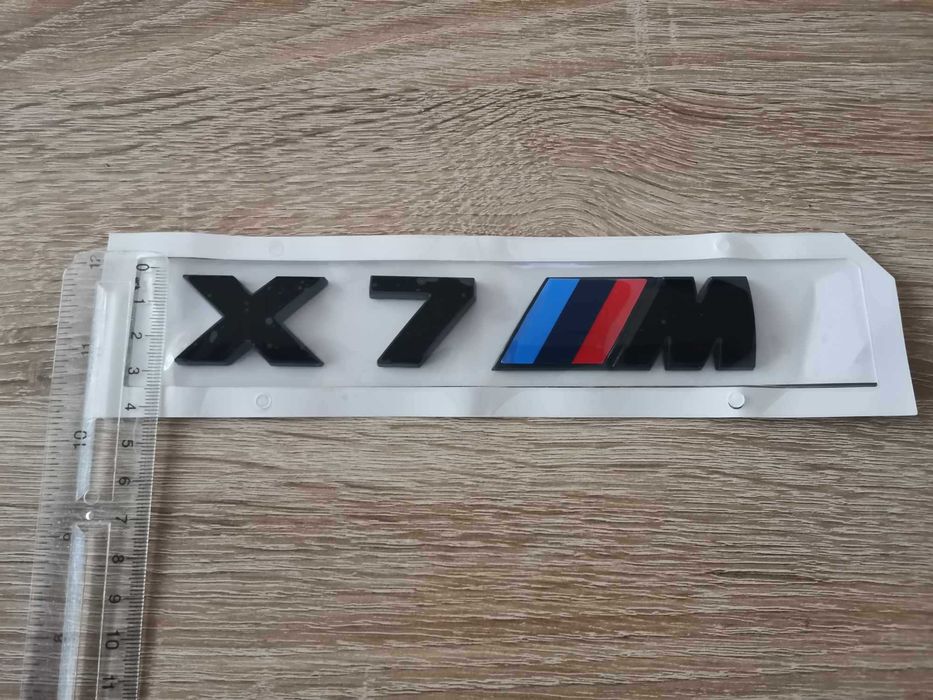 БМВ Bmw X7 M черна емблема лого