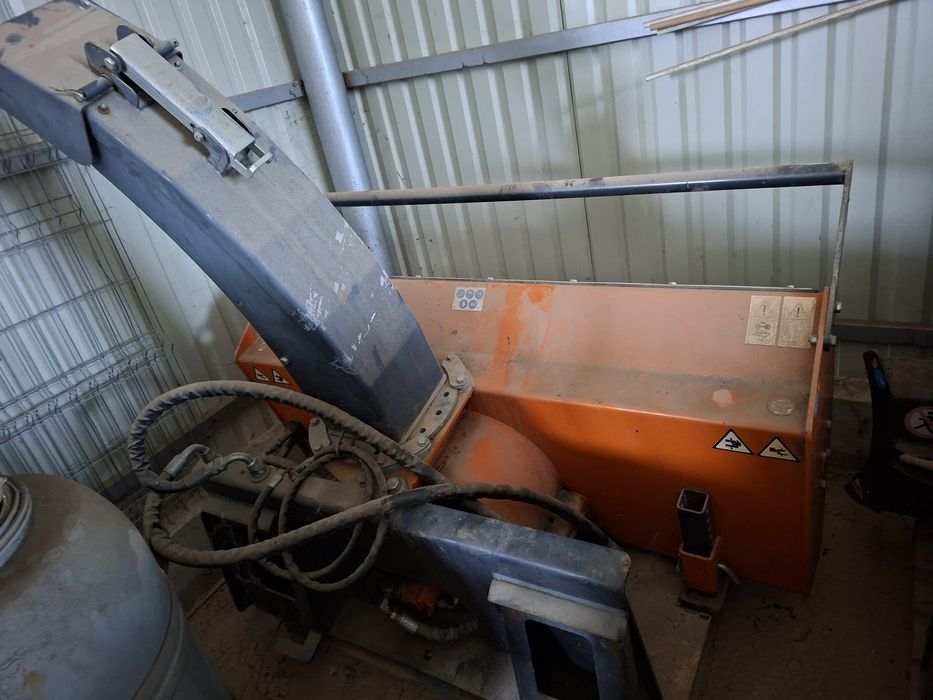 Deszăpezire mecanizata sau manuala