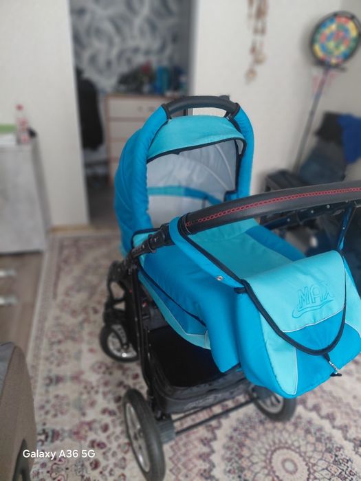 Продам коляску 1×3
