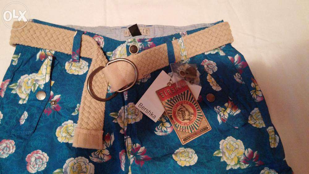 Pantaloni 3/4 Bershka