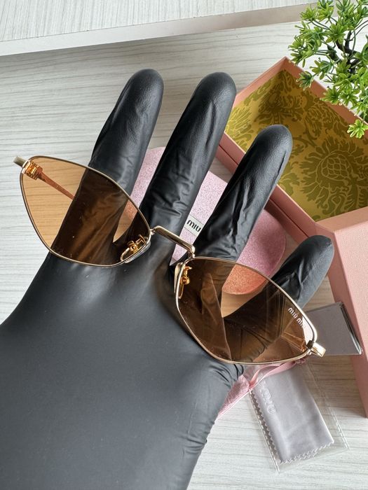 Ochelari de soare Miu Miu
