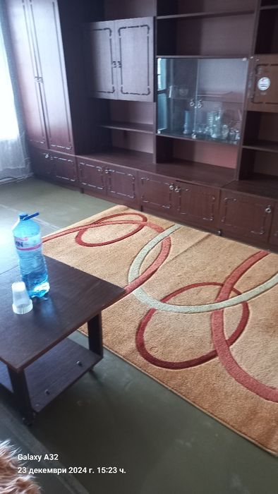 Дава се под наем Тристаен апартамент в Търговище, Център - 75 кв.м за 66300 € - Снимка #1