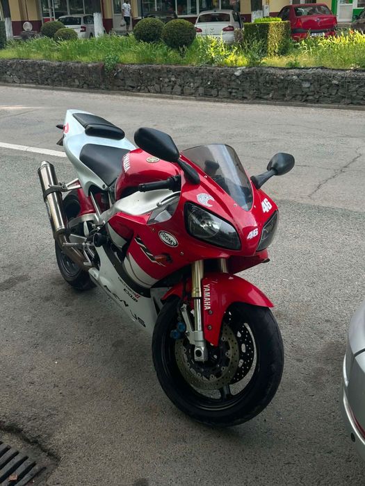 Se vinde Yamaha R1