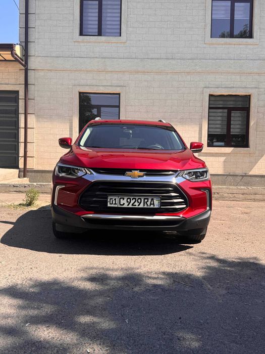 Продается свой  CHEVROLET TRACKER 2 Premier