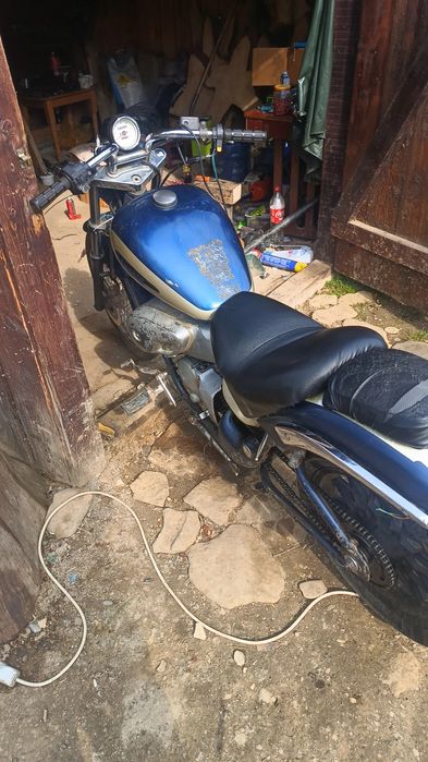Vând aprilia classic 80cc 2t