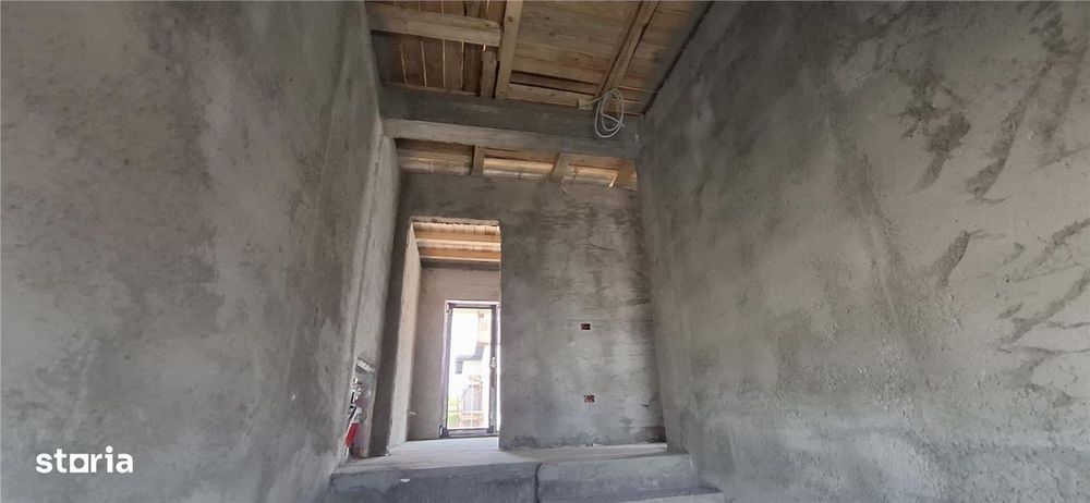 Vila 4 camere Valea Adanca intersectia 5 drumuri