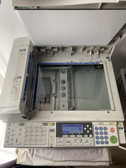 Multifunctionala xerox imprimanta