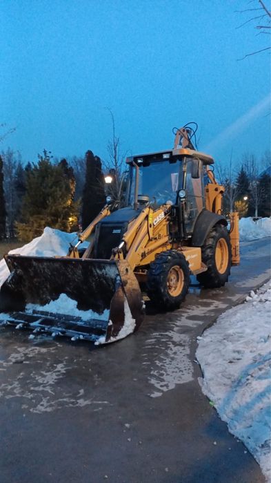 Экскаватор погрузчик , аренда трактора 3в1