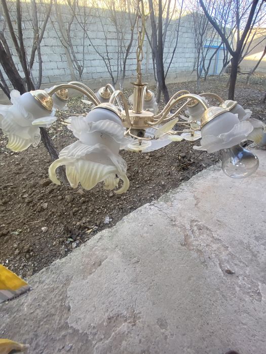 Люстра для гости Люстры