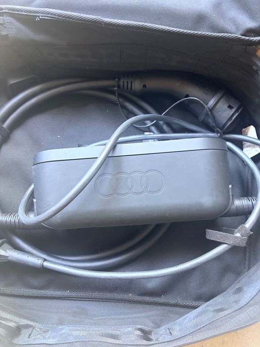 Stație de încărcare Audi e tron