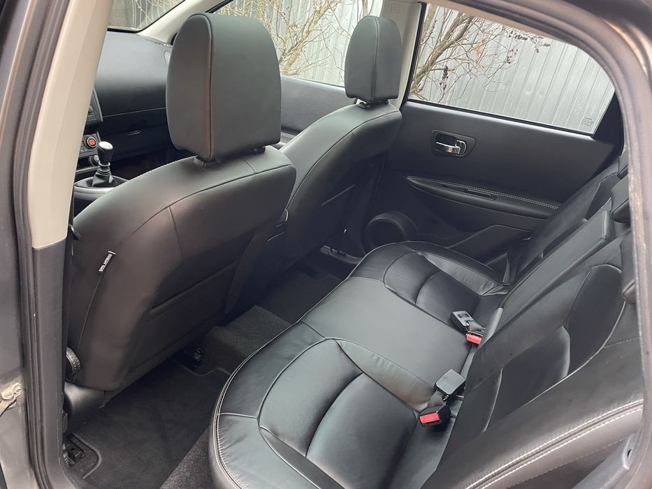 Nissan Qashqai 2.0 dCi 150 cp 4X4 EURO 5 “TEKNA”