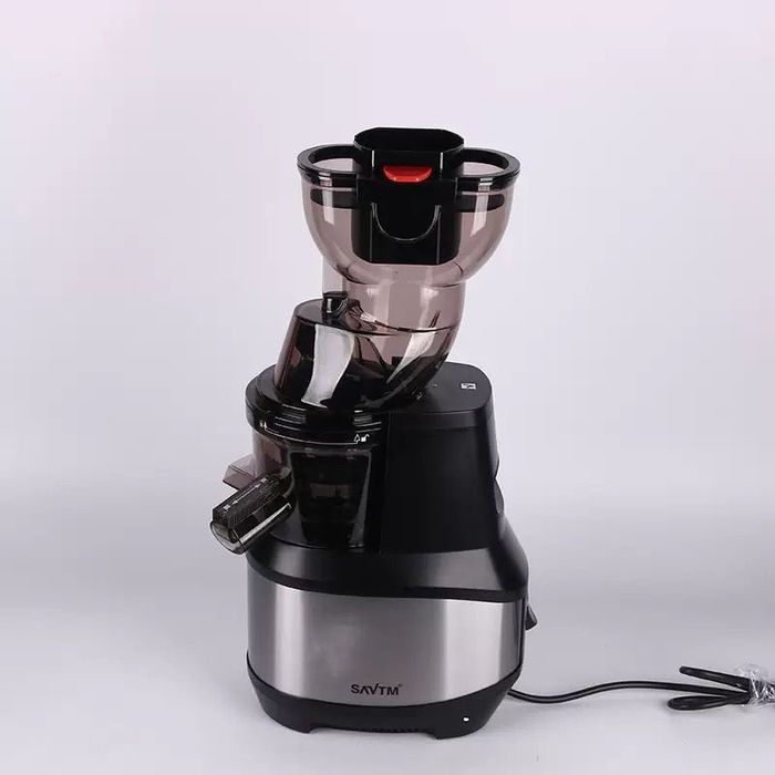 Продается соковыжималка