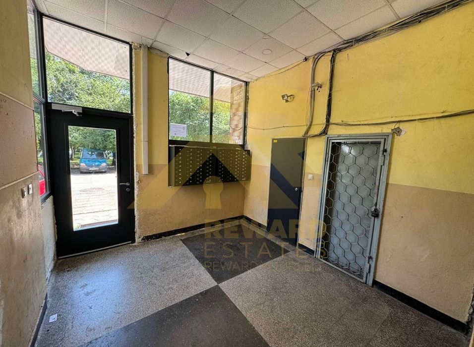 Продава се Двустаен апартамент в София, Изток - 60 кв.м за 2550 €/кв.м - Снимка #7