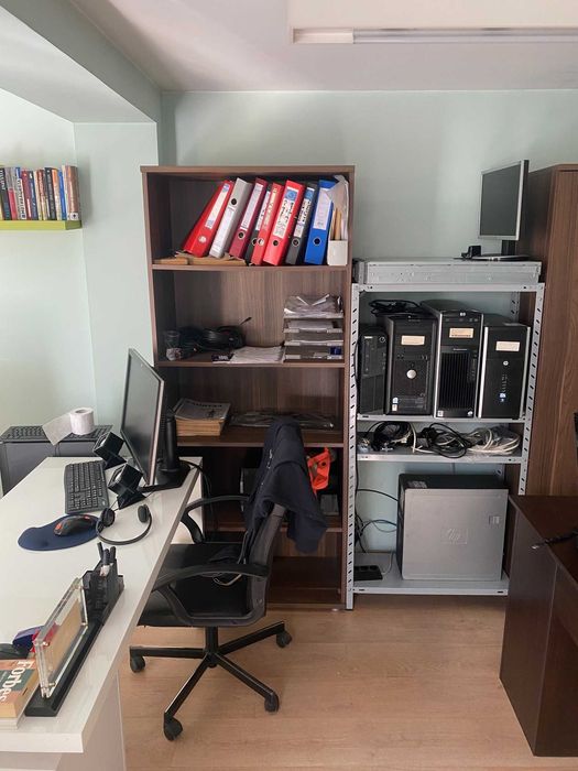 Дава дългосрочно Офис под наем
