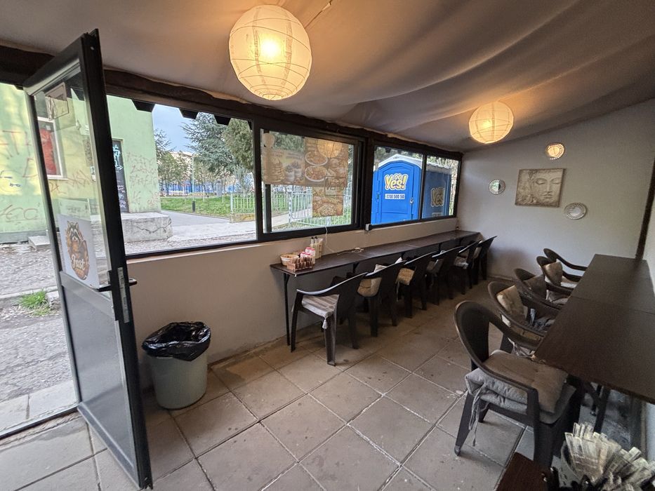 Продава се Заведение в Бургас, Изгрев - 50 кв.м за 82 €/кв.м - Снимка #8