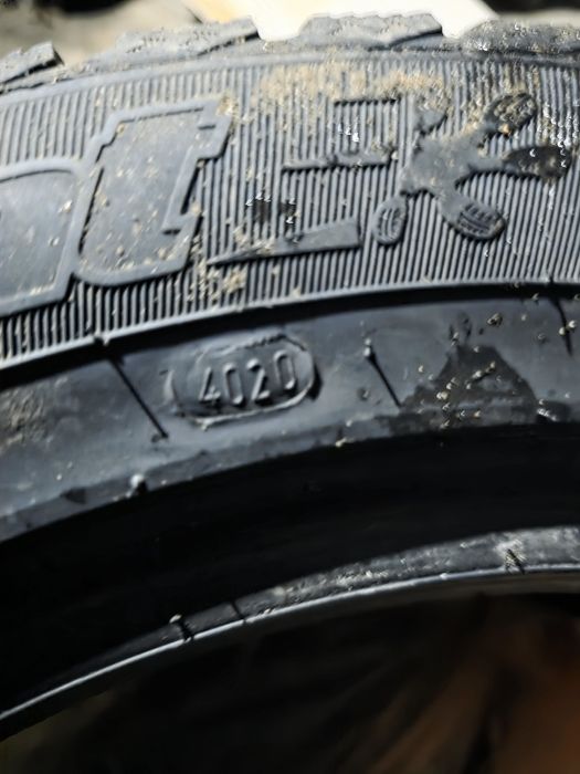 Продам зимнюю резину