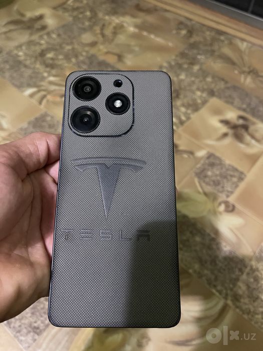 TECNO SPARK 10 Pro sotiladi! Xolati ideal!