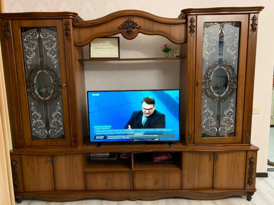 продам сервант