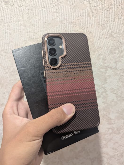 Samsung S24 128/8