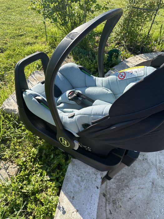 Кошница за кола Avionaut Cosmo 2.0 + isofix база