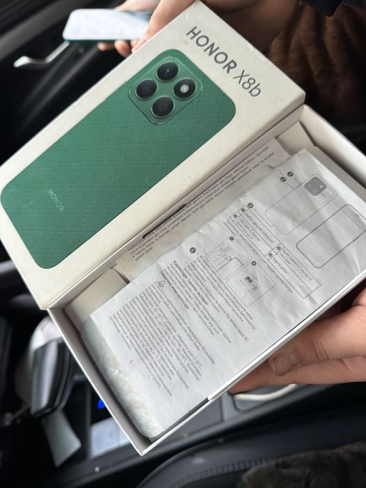 Продам сотовый телефон Honor