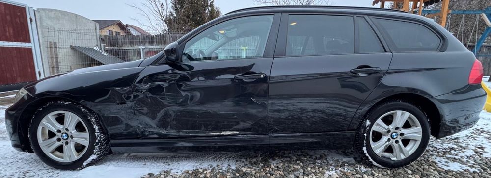 BMW 320D  XDrive cutie automata 184 CP