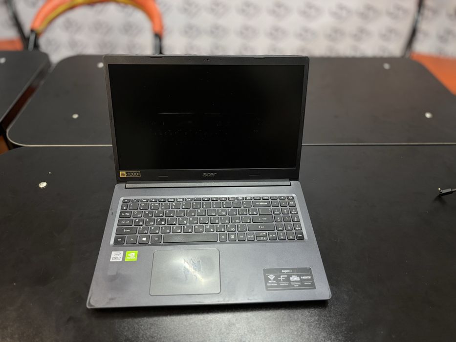 Acer Aspire 3 Intel Core i7-1065G7