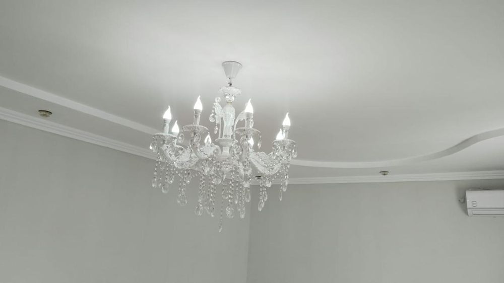 Классикалық үлгідегі люстра, 2 штук