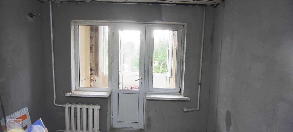 Продам окна и двери балкон БУ