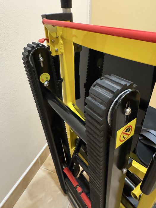 Количка за слизане по стълби със седалка DW-ST0003C MINI