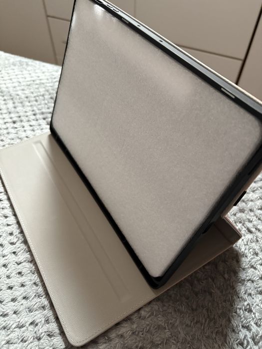 Husa Samsung Galaxy Tab S9 FE+ / S9 FE Plus