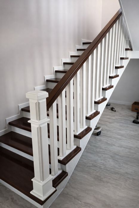 Изготовление лестниц для домов и коттеджей.