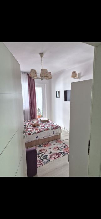 Vand apartament 4 camere zona ultracentrala