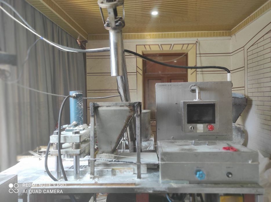 Срочна. Ок канд ишлаб чикариш станок сотилади