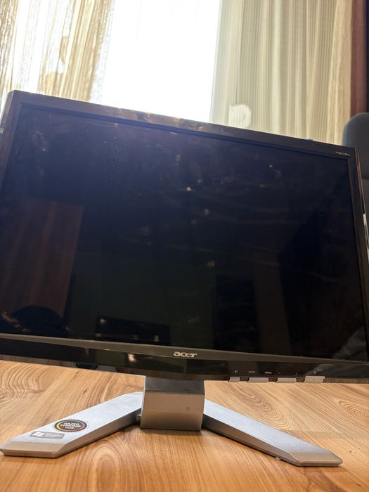 Монитор Acer 60 hz  p203W