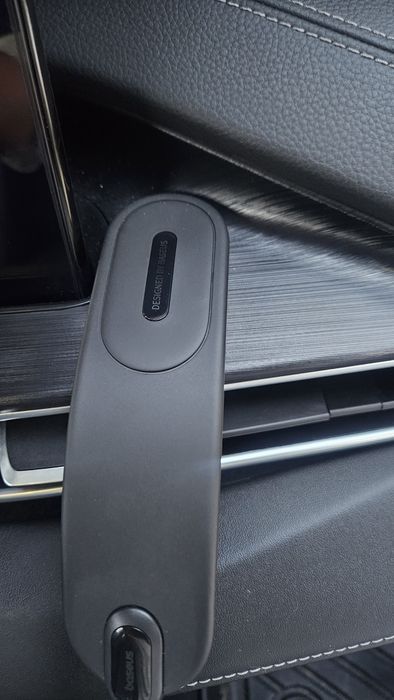 Vând suport magnetic pentru telefon auto Baseus PrimeTrip Series C02 Go
