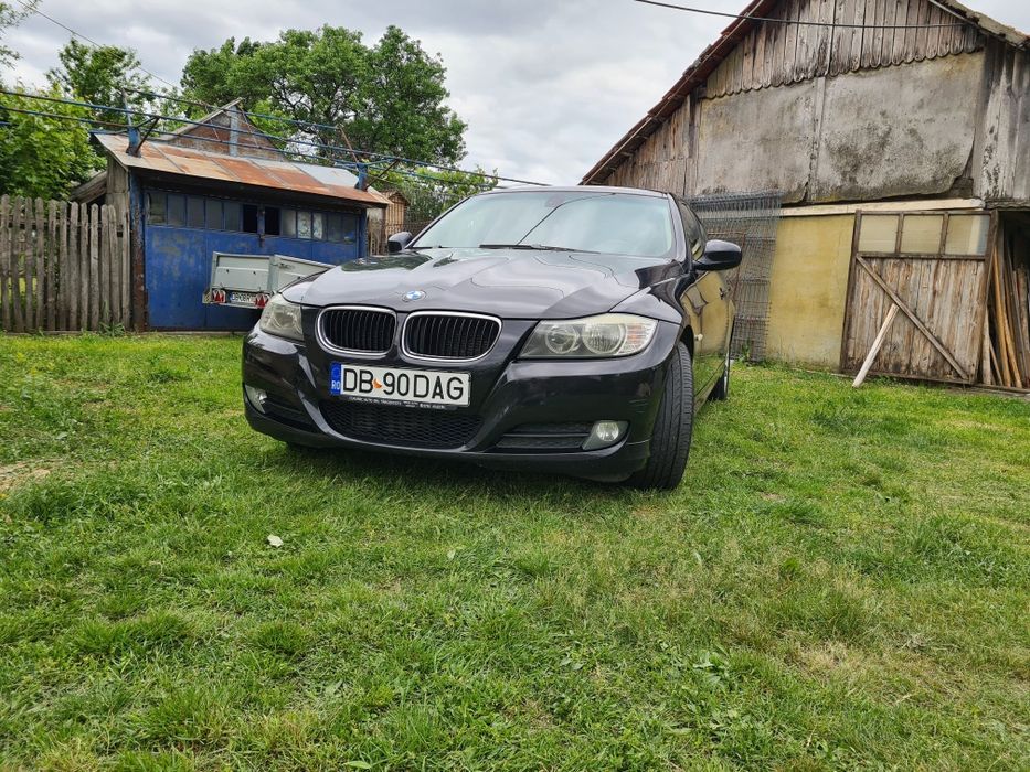 BMW Seria 3 E90 Facelift, 318d 2.0 diesel 136CP Euro 5