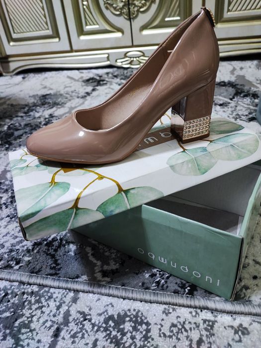 Женские туфли в идеале состоянии новые