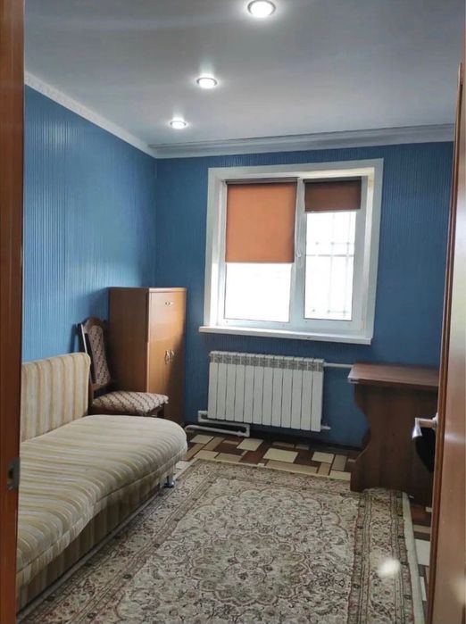 Продам 4 комнатную квартиру