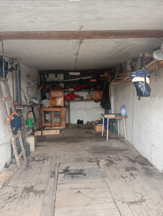 Продам Гараж За рулем