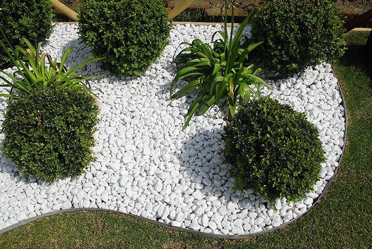 Marmura sparta decorativa - ornamentala zona Ford, agrotextil, gazon