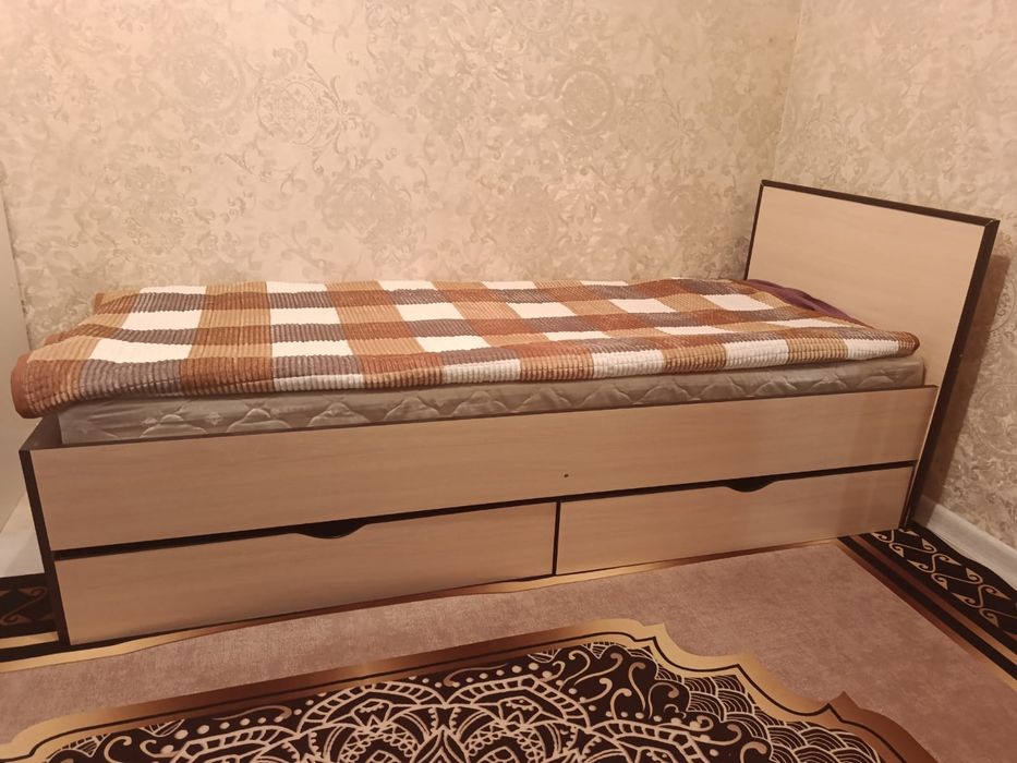 Продам кровать срочно