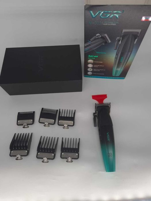 Masina de Tuns VGR 003 9000 RPM Fade - Resigilat (Incomplet)